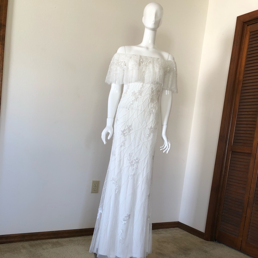 Adriana Papell Wedding dress